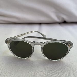 Rean Remmy Round sunglasses. Grey frame